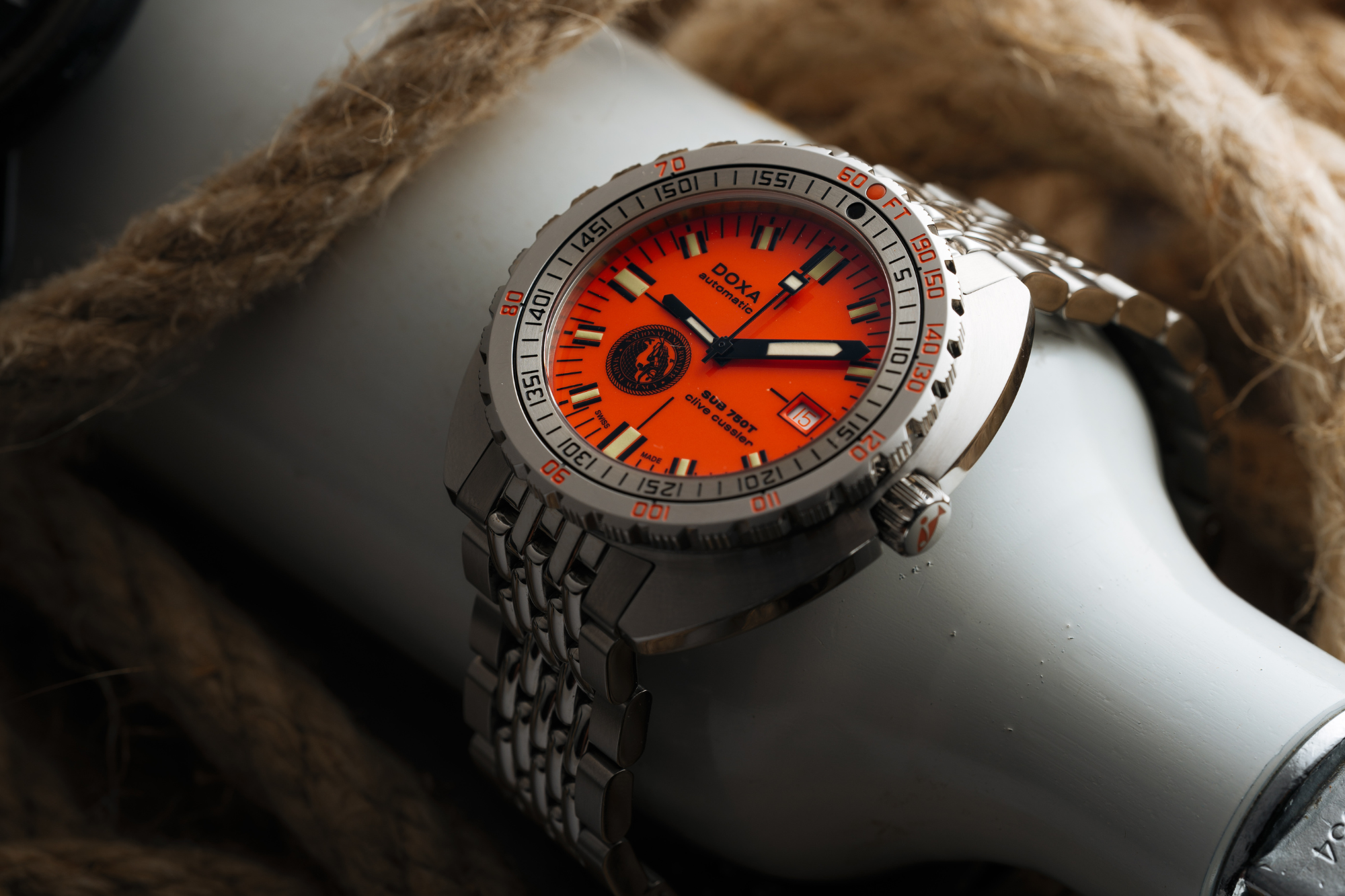 HODINKEE